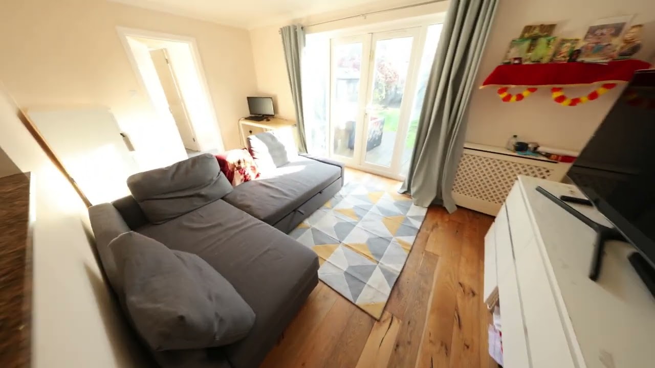 71 Bankfoot Badgers Dene, Grays -  For Sale