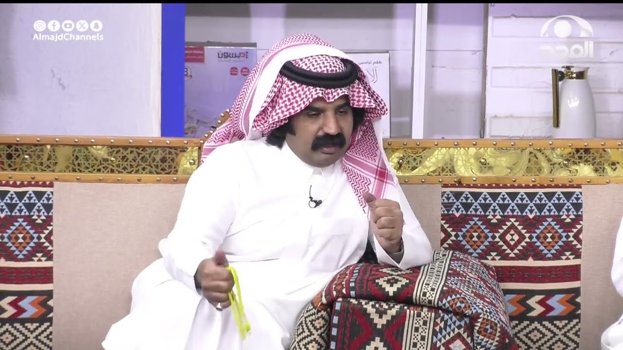 يقول المطور كل ما دق في بالي لزوم .. قصيدة جزلة ومعها وصلة شعرية جميلة من الشاعر: ظافر الحمري