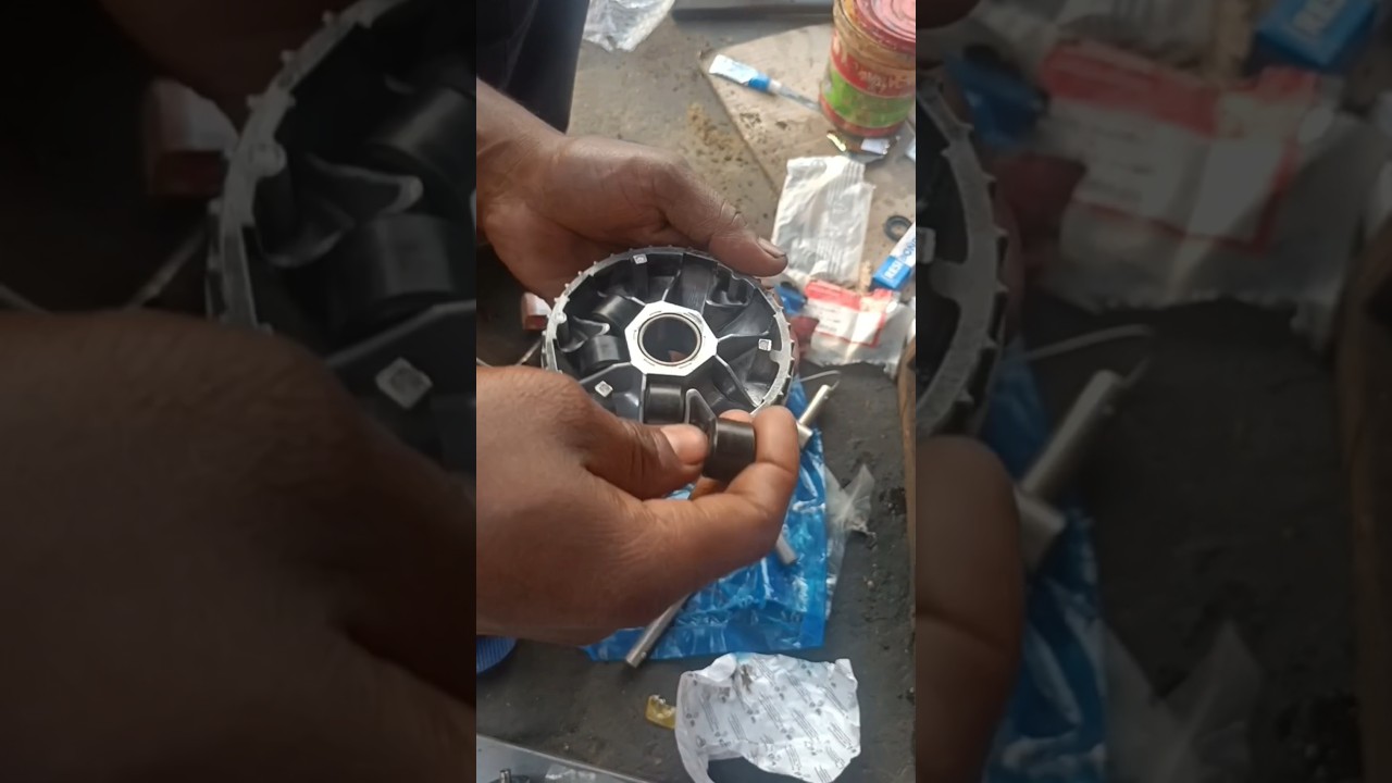 Scooty ka kick side fitting kar raha hai 😱