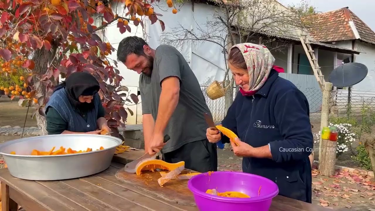 Outdoor Cooking / Natural Food Cooking in Village / Sustainable Living