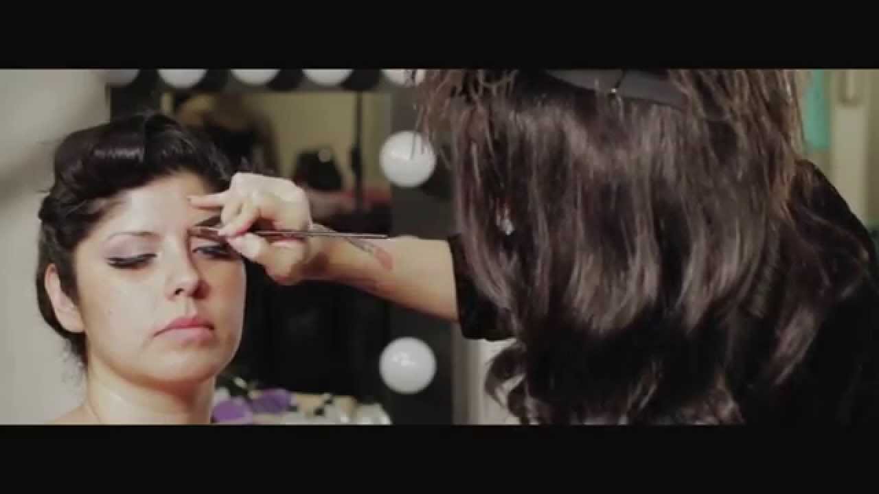 Pinup Eyebrow Makeup Tutorial  - with Micheline Pitt