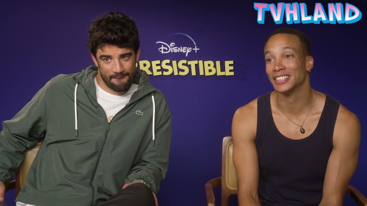 Interview du casting de Irrésistible - Disney+ - Simon Ehrlacher - Corentin Fila