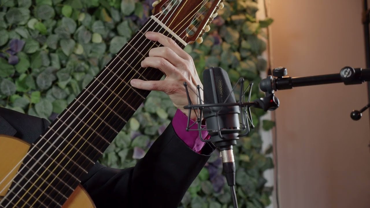 Siddhi J Sundt performs Johann Sebastian Bach's Cello Suite No. 1, 