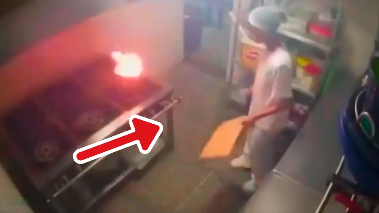 😱 KITCHEN FIRE ACCIDENT