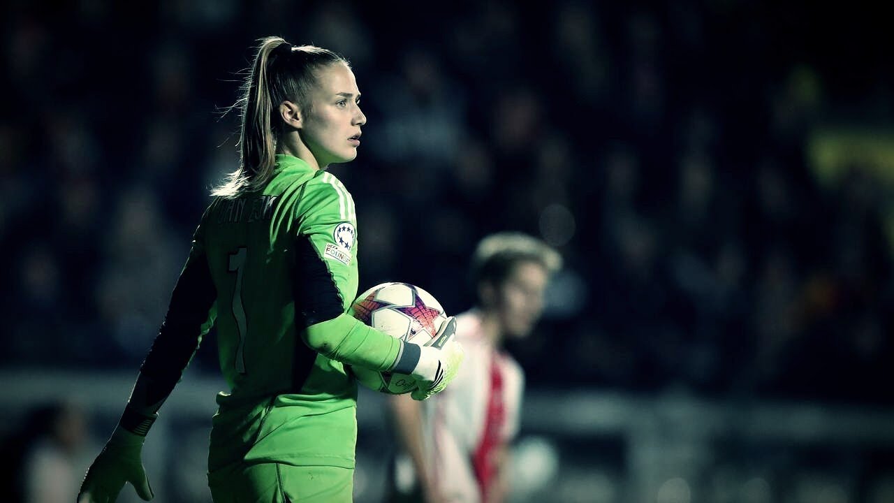 Regina van Eijk - 2023/24 Saves | Ajax
