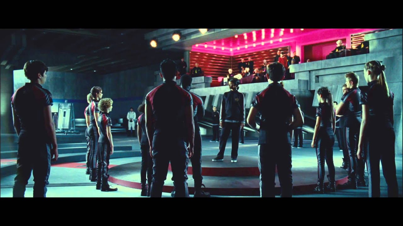 Hunger Games - Primo Trailer - Al cinema dal 1 maggio.