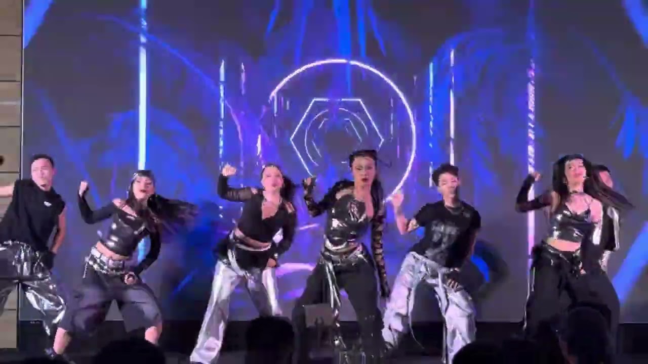 Nhảy Hiện Đại Mashup - Xchange Crew