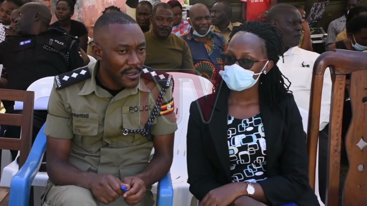 Entebbe police station gets furniture donation