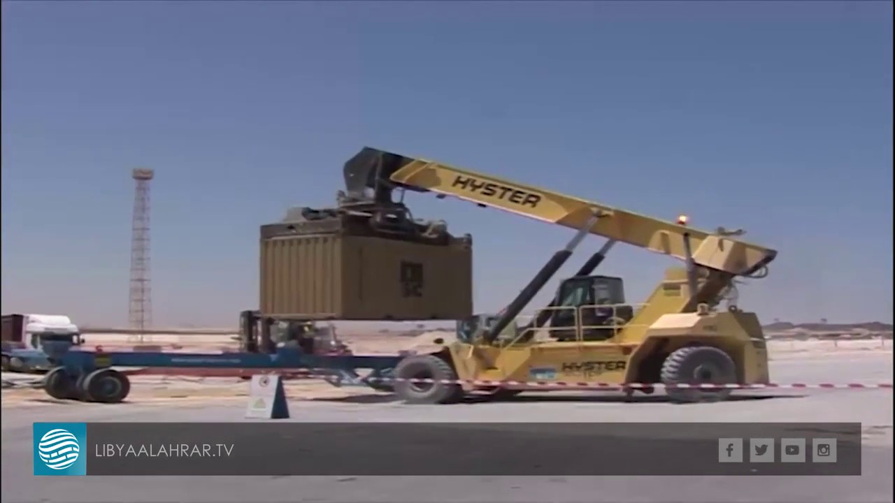 ضبط شحنة من الخمور المستوردة في حاوية بميناء الخمس