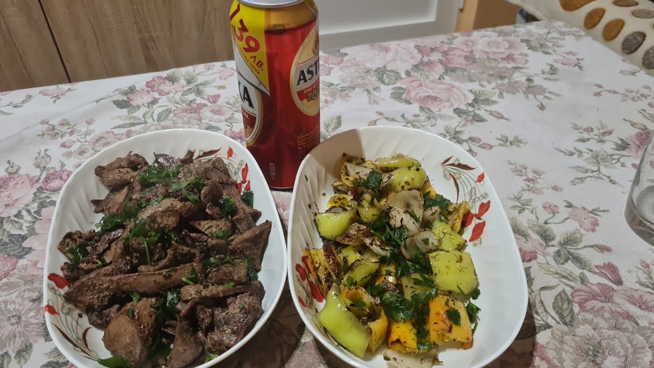 ГРИЛОВАНИ ЗЕЛЕНЧУЦИ И ОВКУСЕН СВИНСКИ ДРОБ 🍺