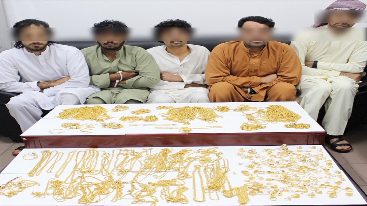 ‫شرطة دبي تلقي القبض على 