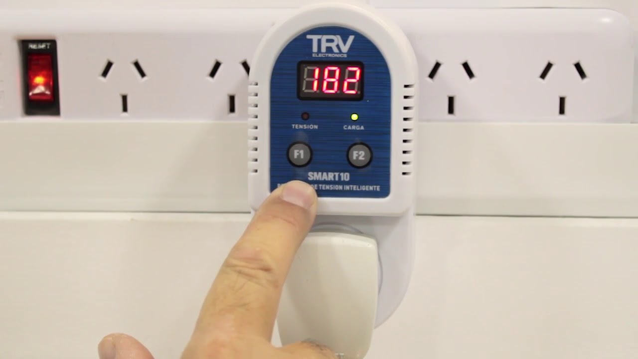 PROTECTOR INTELIGENTE DE TENSIÓN SMART10 TRV 1 TOMA