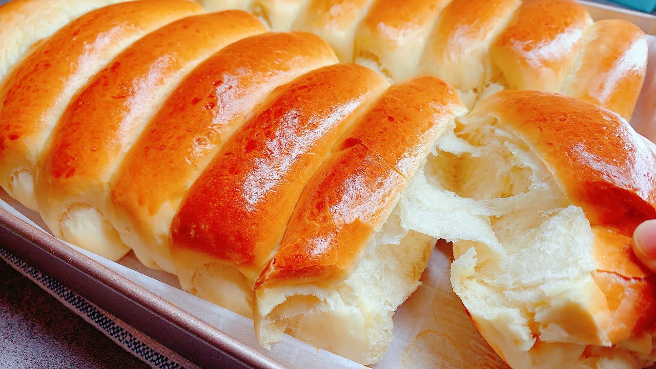 神奇的免揉牛奶排包，无需手揉依旧可以柔软拉丝 ！ Easy No Knead Milk Bread Recipe
