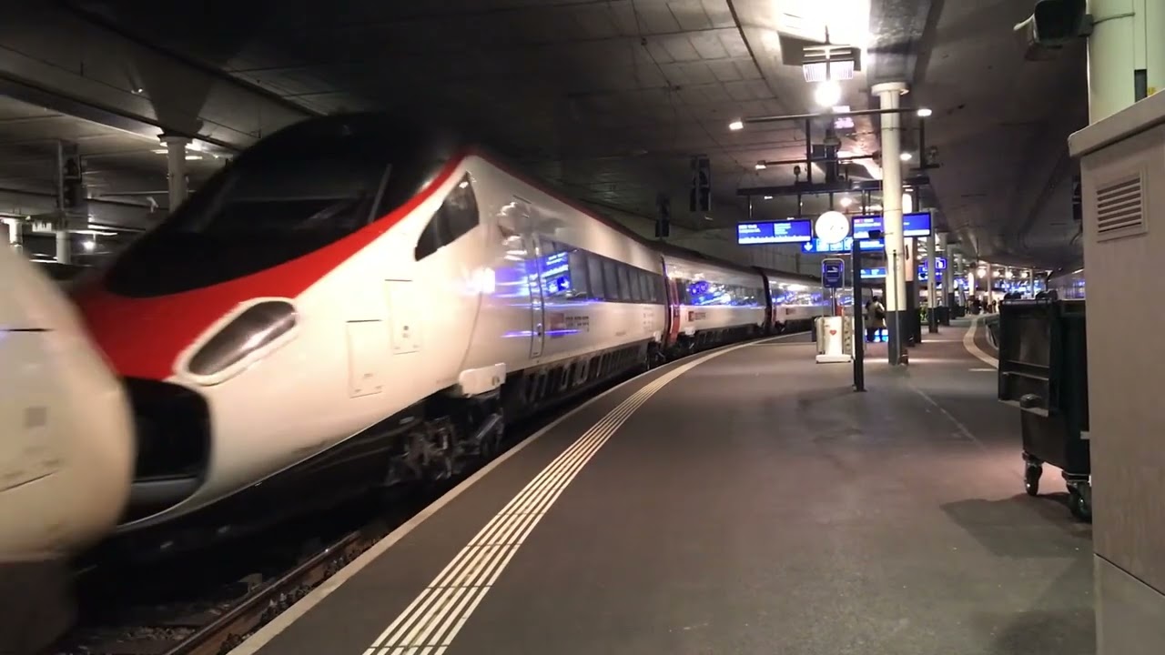 Ausfahrt eines SBB Astoro nach Milano Centrale