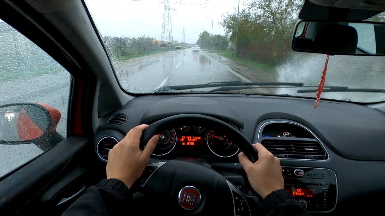 2011 FIAT PUNTO EVO - POV DRIVE - GoPro 8 (Heavy Rain)