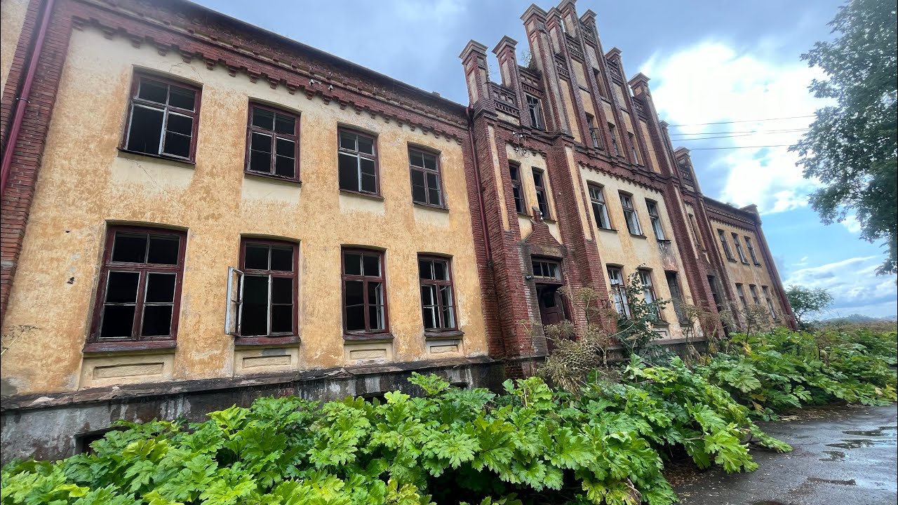 Pamestā Grenču skola