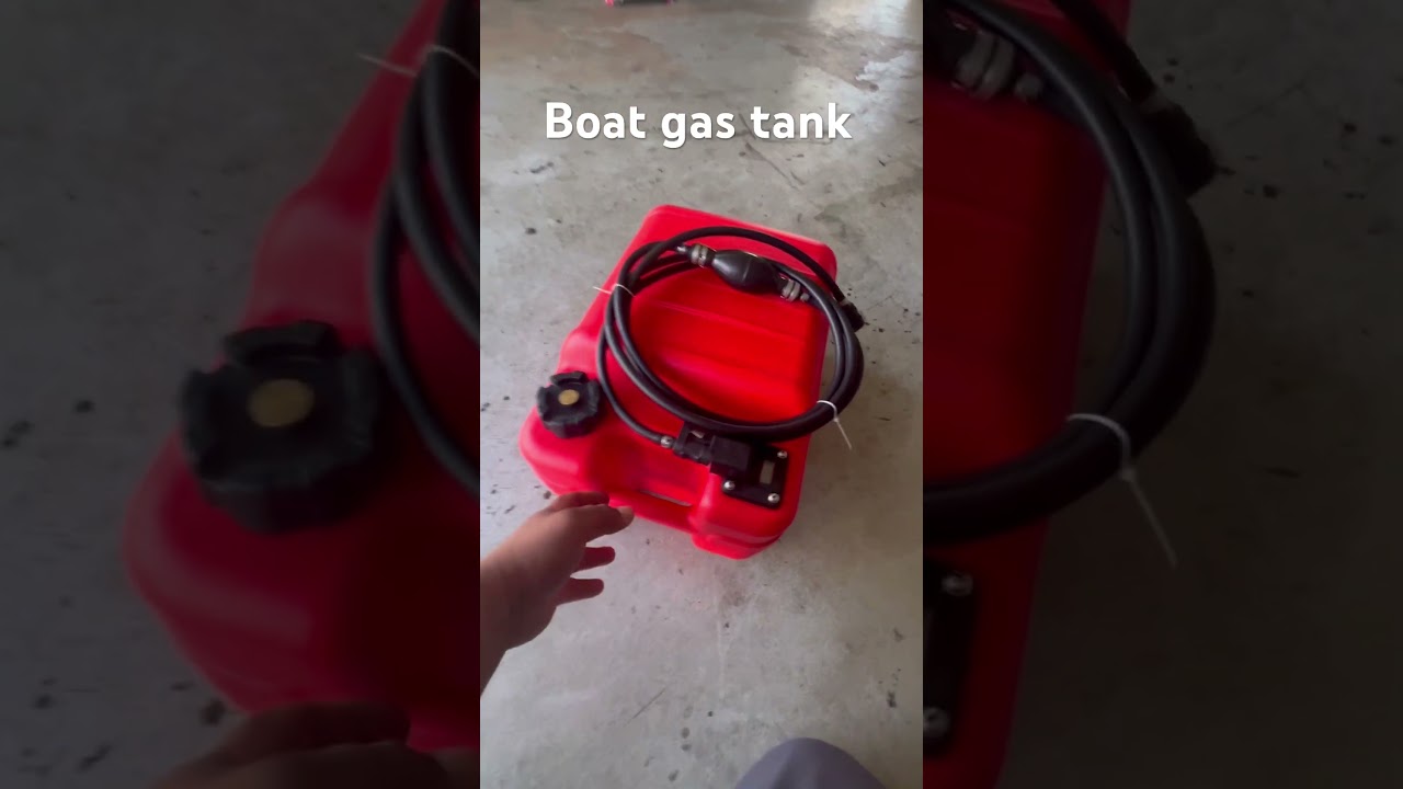 Boat gas tank 
