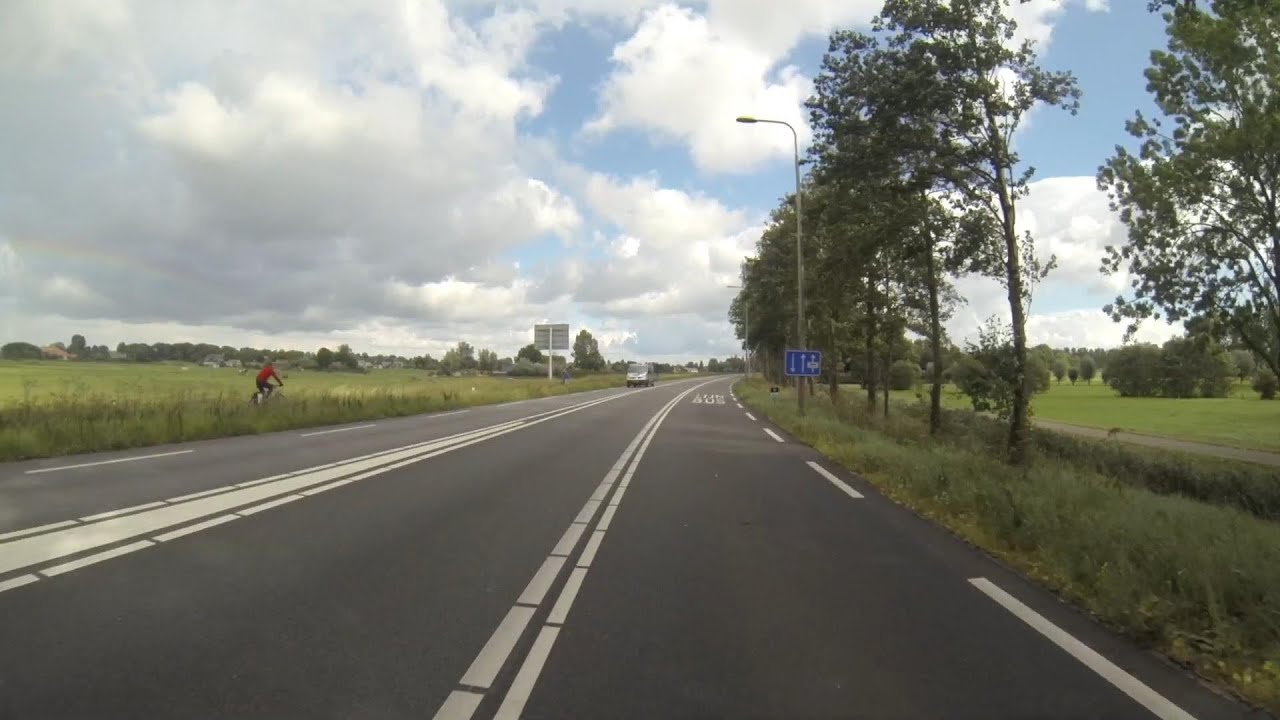 Buslijn 300 Haarlem NS via Hoofddorp en Schiphol Airport naar Amsterdam Bijlmer Arena.