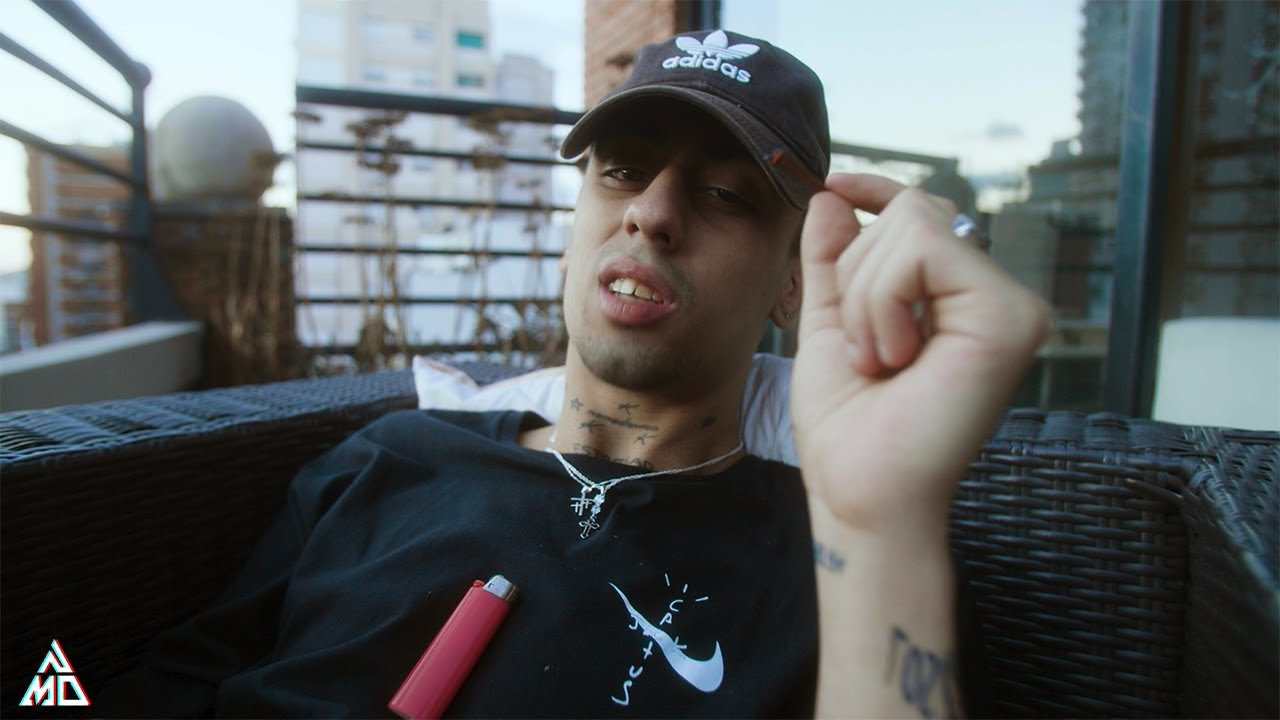Chiki Wanted - Double v W (Video Oficial) 🐍