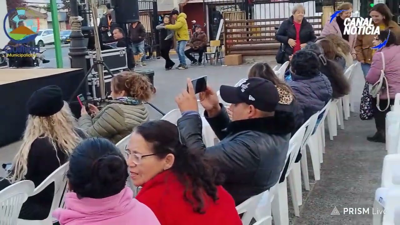 Miguel Anbero canciones de " los Ramblers"  junto A julio Muñoz doble oficial de lucho Muños