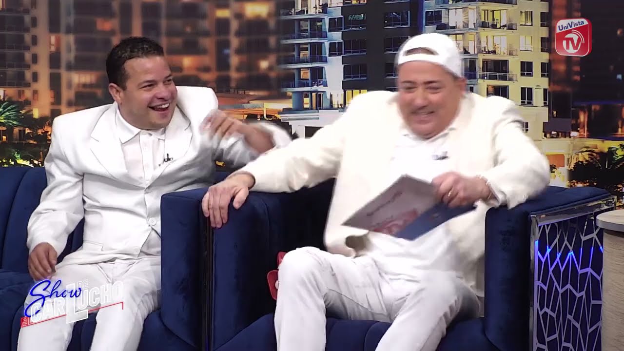 Anselmo se mete a modelo y empresario.  #UniVistaTV #ElShowDeCarlucho