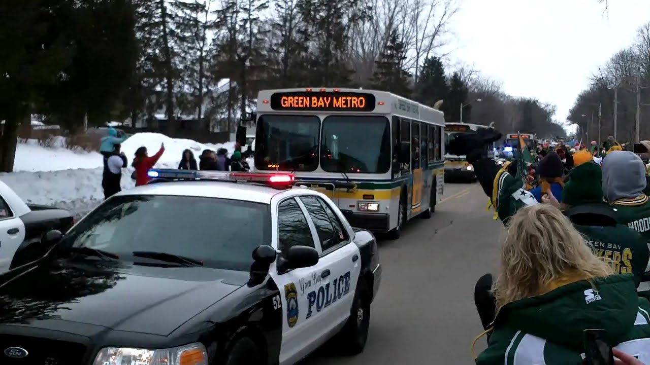 Return to Titletown Parade