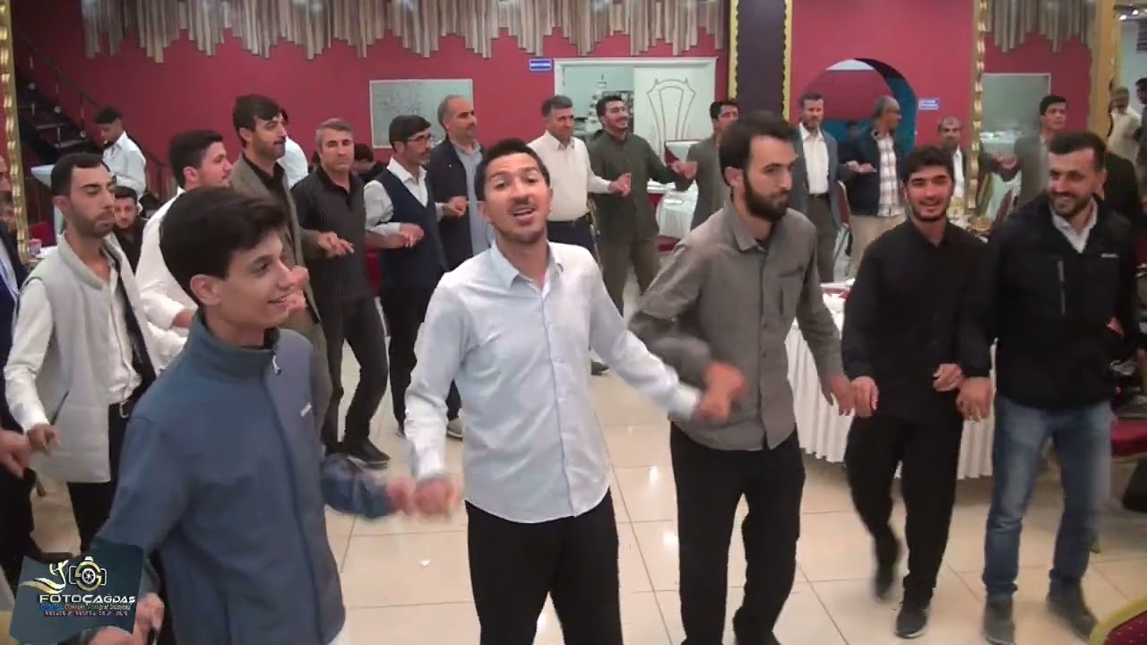 ilahî sanatçısı Bilal Güler ile dini halay-2