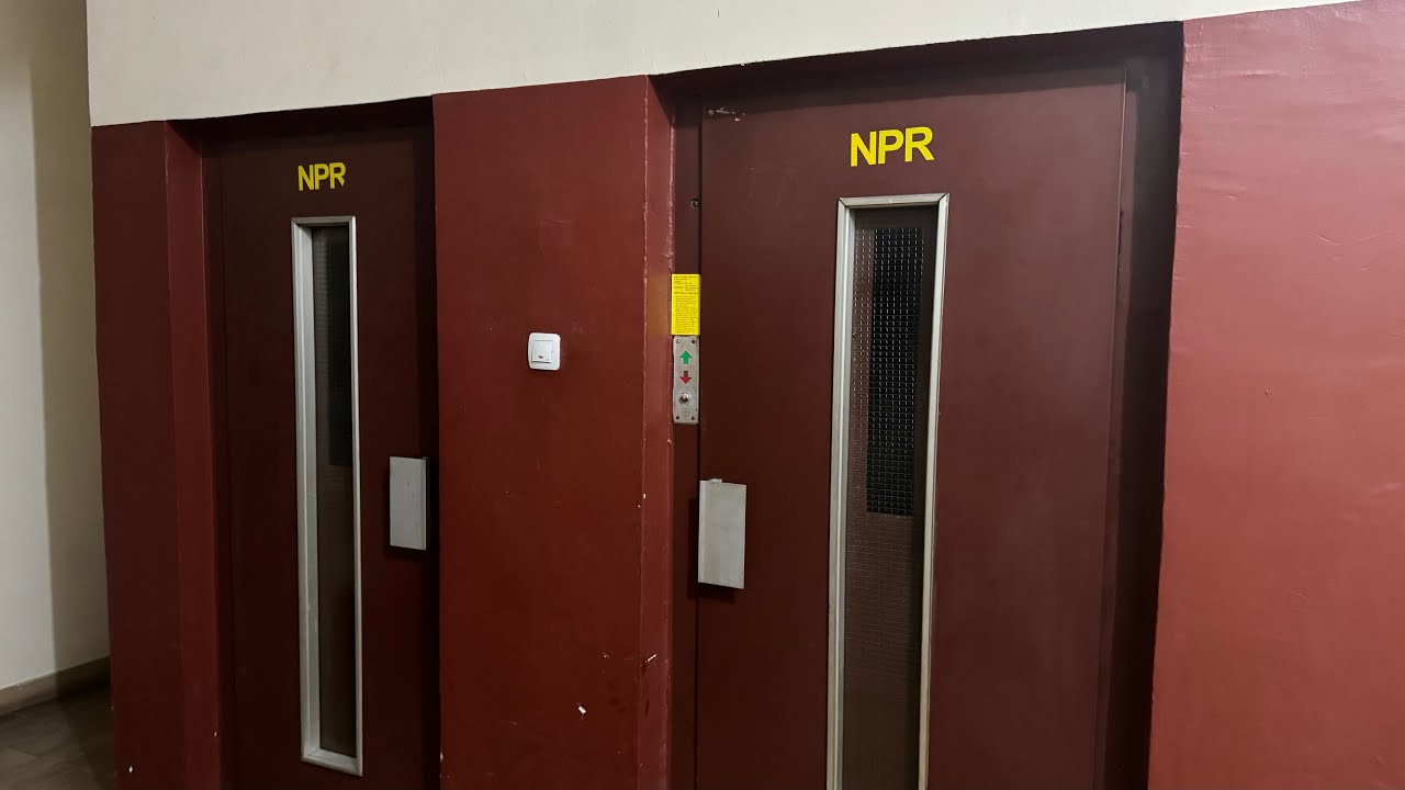 2x FULLY ORIGINAL & Fast DAKA Lifts at Bul. Arsenija Carnojevica 25, Serbia, Belgrade