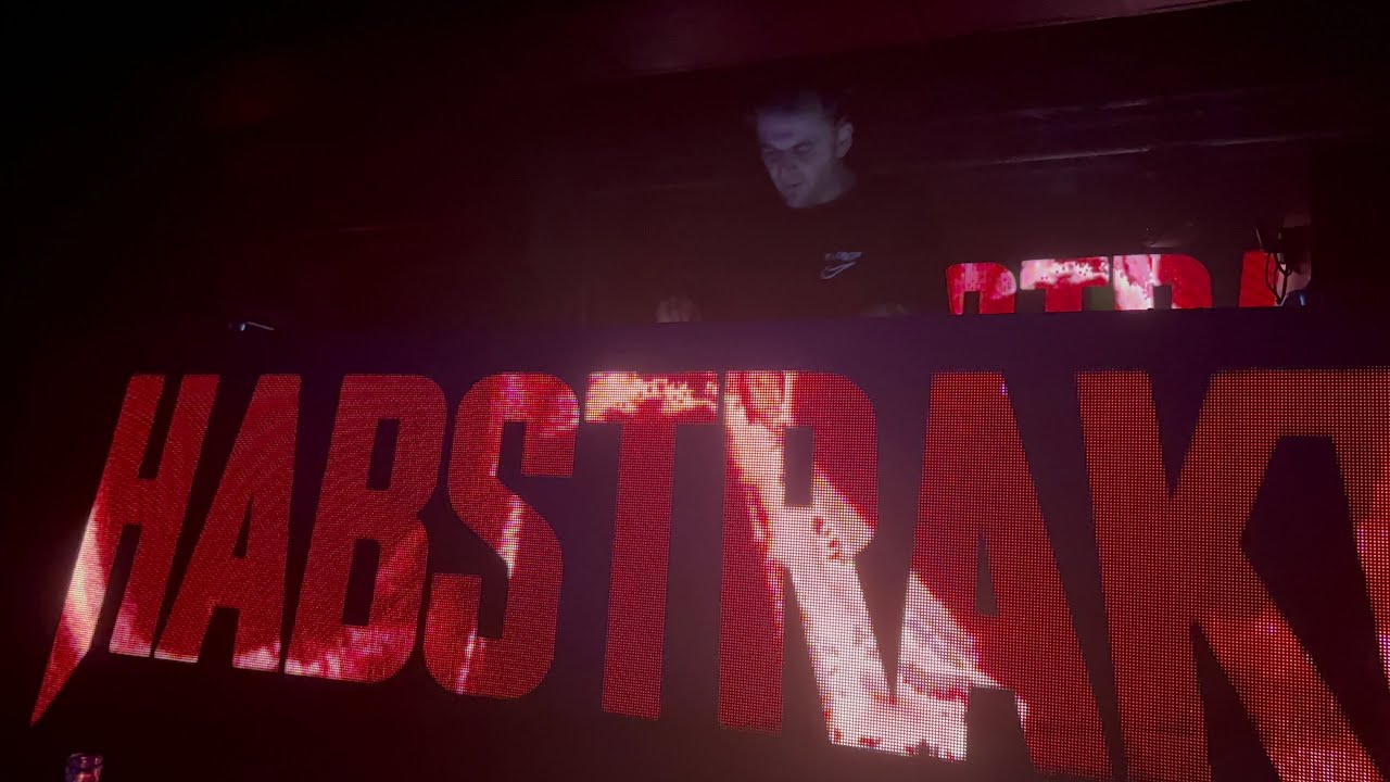 Habstrakt live in Hawaii(4k)