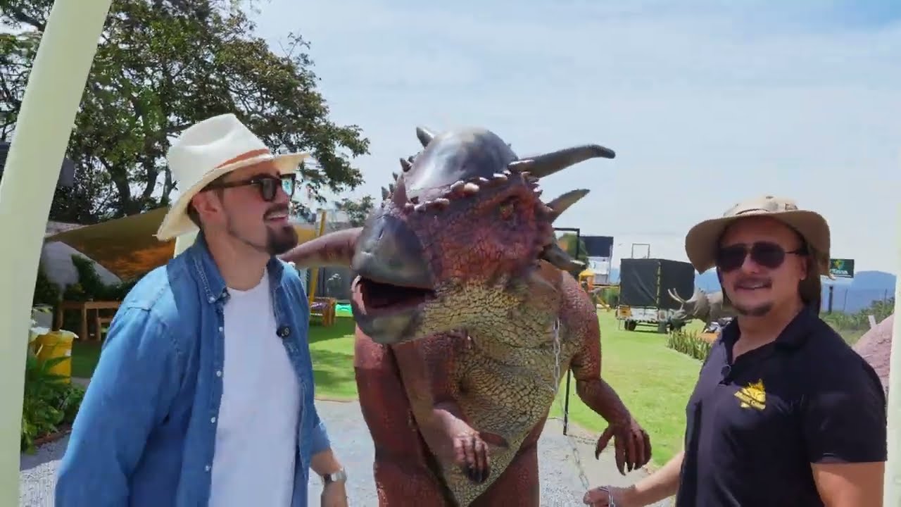 Jurassic Camp - El Pan Nuestro | Ecuavisa