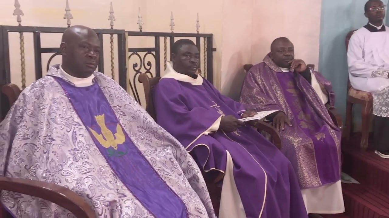 Cérémonie des obsèques du patriarche Tientcheu Bonaventure à Bafang