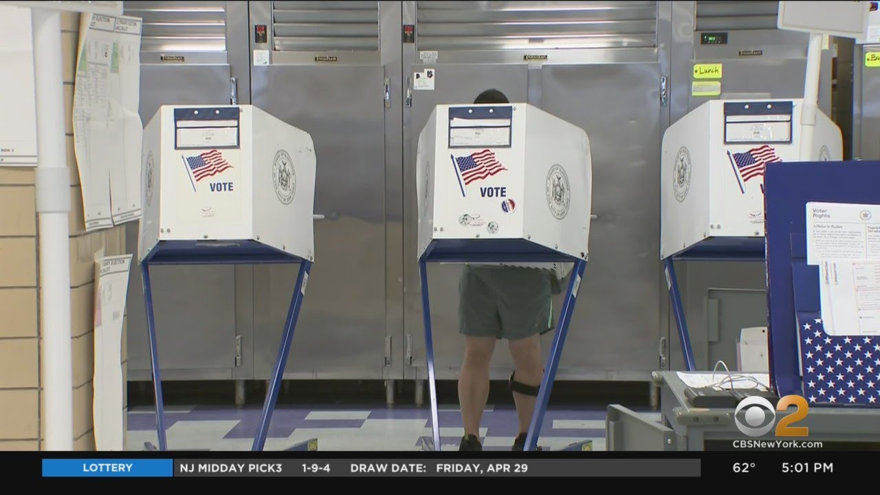 Judge delays New York's congressional, state senate elections