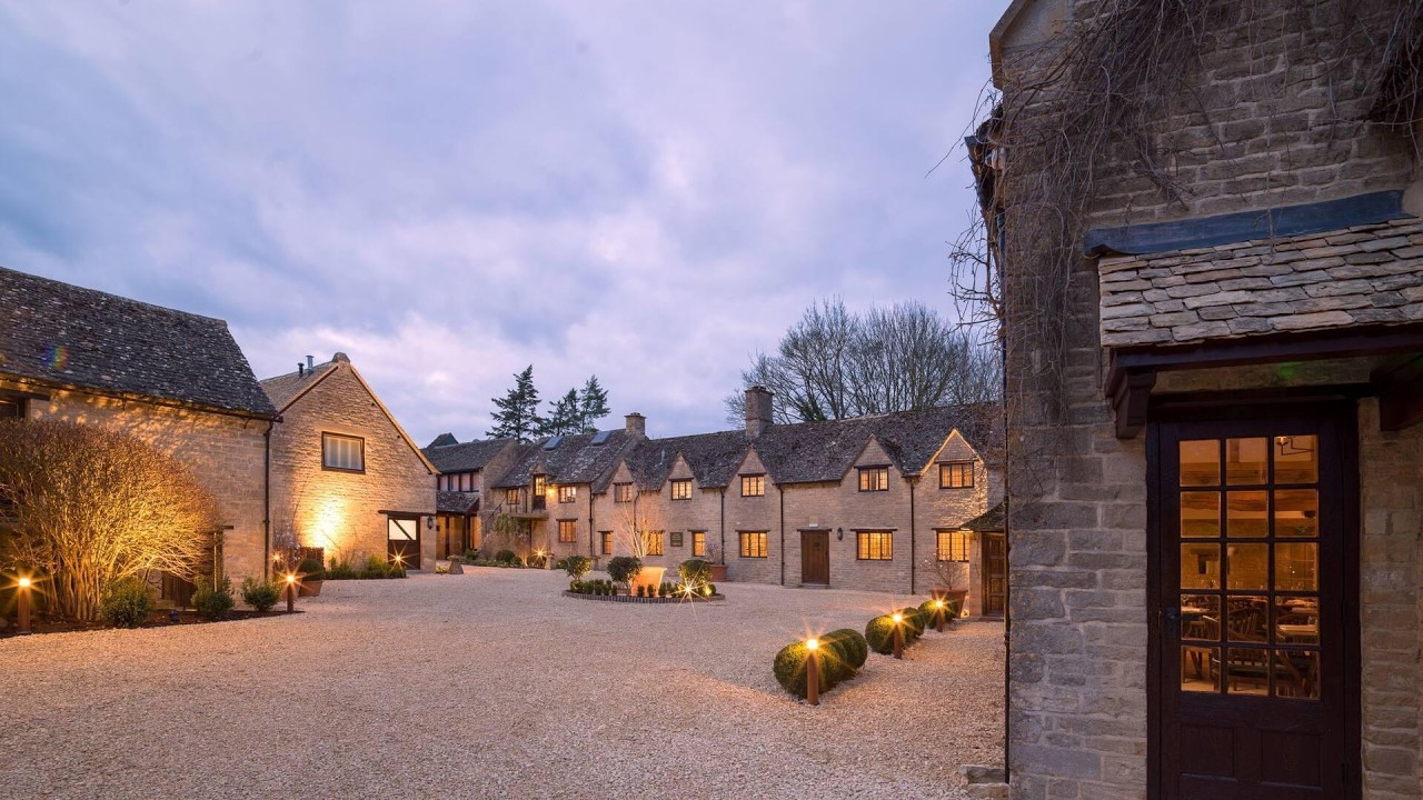 Old Swan & Minster Mill Hotel, Witney, United Kingdom | Travel With Kiara