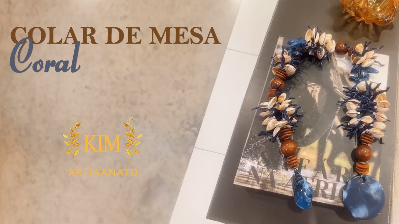 Colar de mesa coral