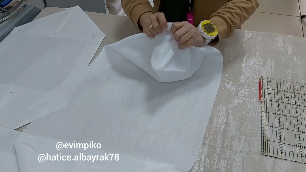 SİVRİ UÇLU RUNNER YAPIMI HATİCE ALBAYRAK EVİM PİKO İNSTANGRAM SAYFAMA BEKLERİM