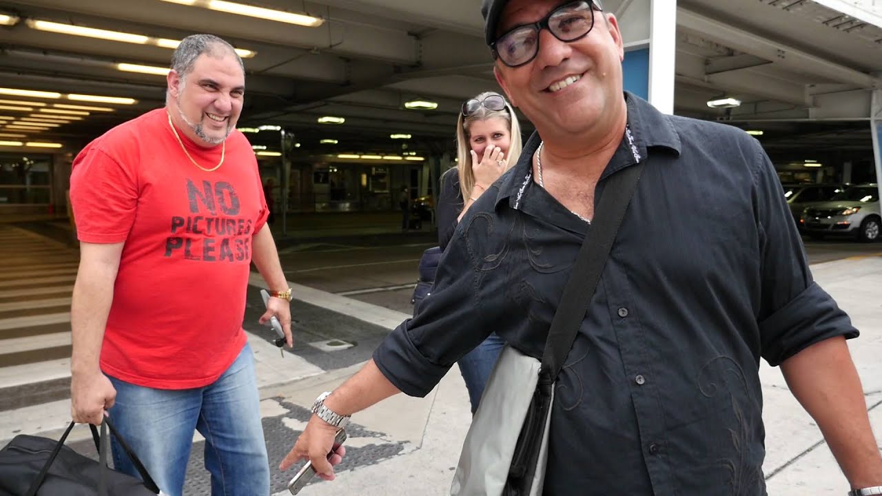 Fuimos a buscar a Otto Ortiz al aeropuerto de Miami y esto fue lo que paso