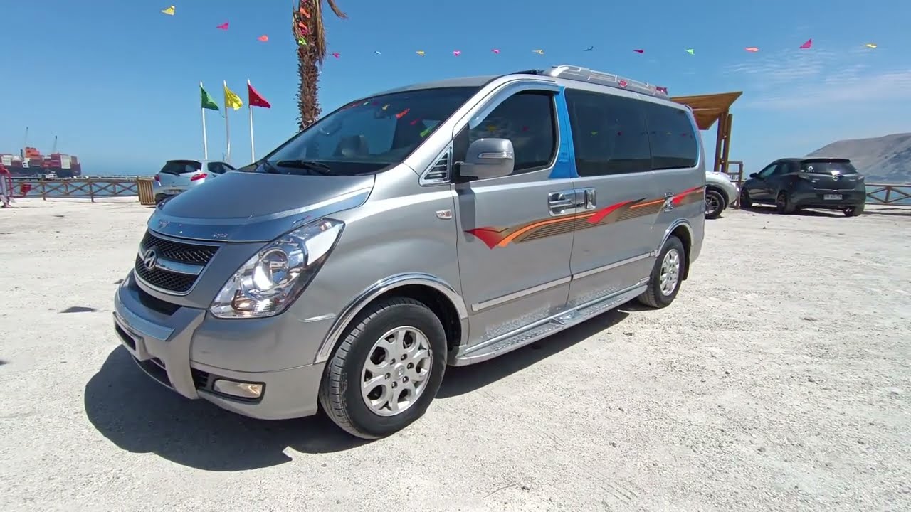 HYUNDAI GRAND STAREX 2014 / 12ASIENTOS / CÁMARA / FULL OPTION / DIESEL