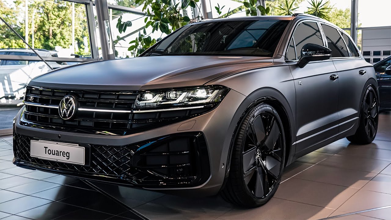 2025 Volkswagen Touareg R-Line - Interior and Exterior Walkaround