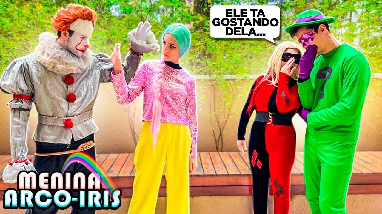 A MENINA ARCO IRIS VOLTOU ADULTA E O IT SE APAIXONOU POR ELA 🌈