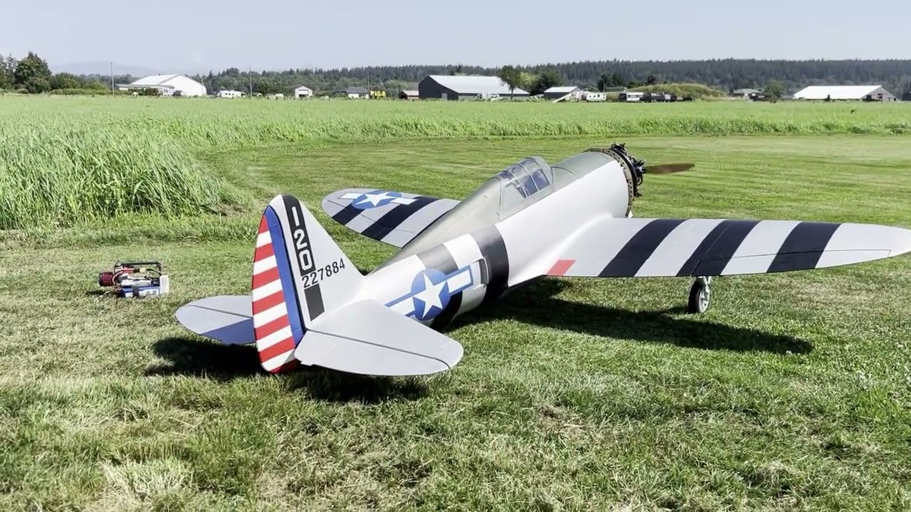 Top RC P-47 maiden, UMS 125 radial