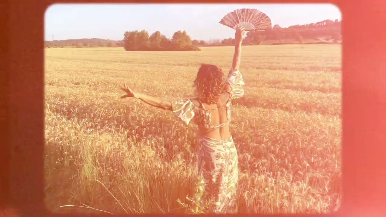 The Right Stuff, Julia Kee - Nothing Else (Visualizer)