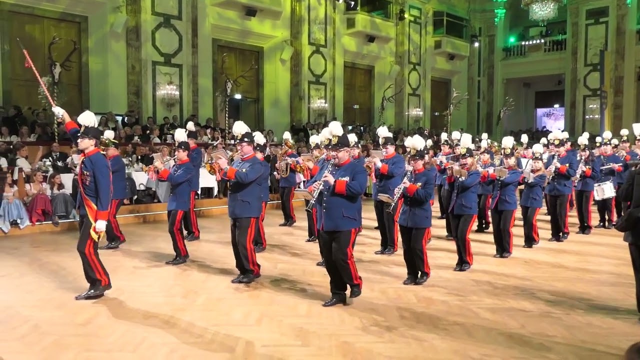 Jägerball Wien, 2025, Einzug der Stadtkapelle Retz - Kaiserjägermarsch