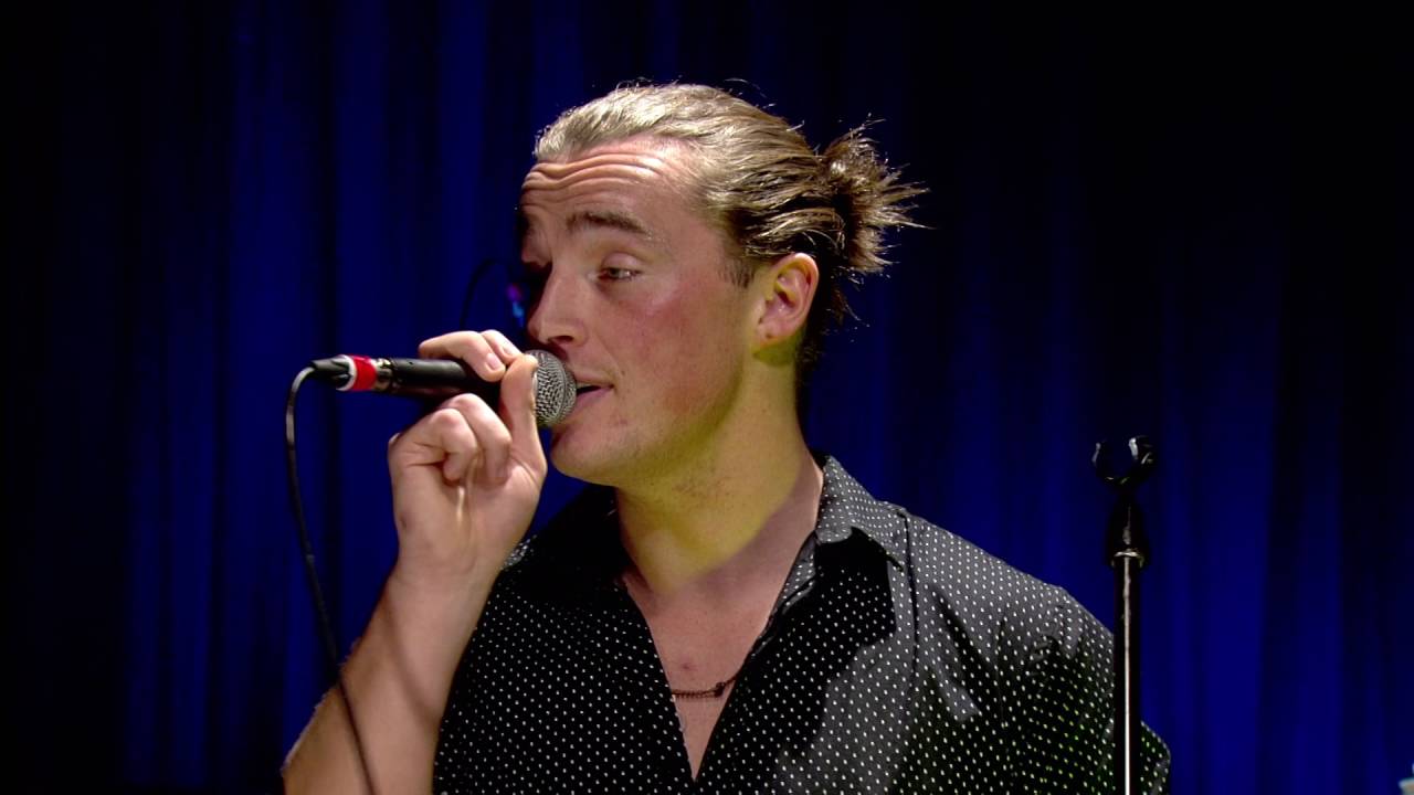 Alexis Kings performs Morning Diana for BBC Introducing