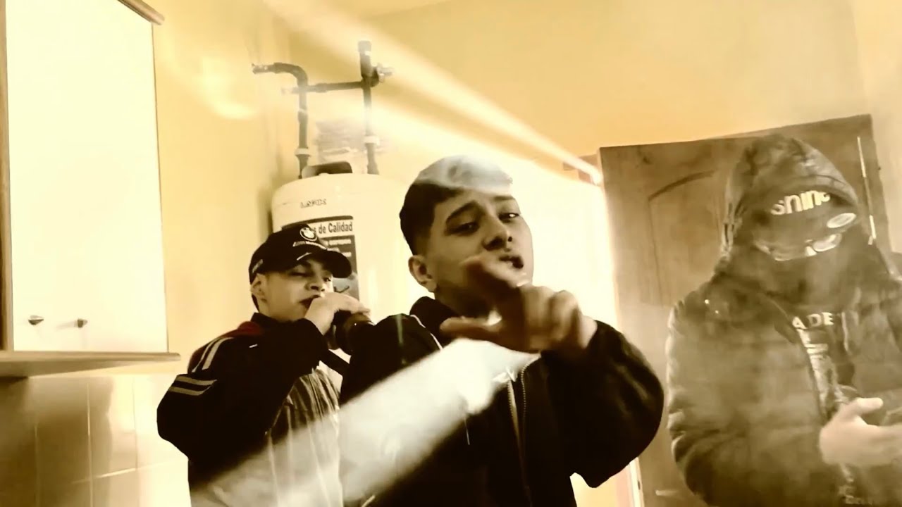 Doly Flackko - BARRIO EVITA (Video Oficial) | Hotel Patagonia