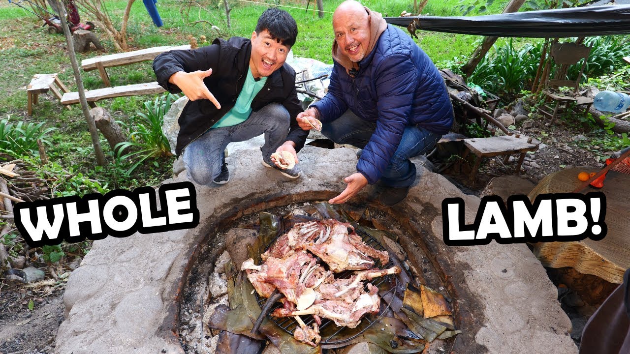 UNDERGROUND MEXICAN BBQ! Fire Pit Lamb Barbacoa in Mexico!