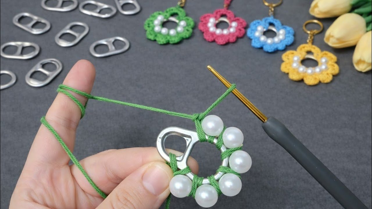 Wow !😱 I made 300 pairs in one day and sold them all!💰Easy Crochet Idea with Soda Can Pull Tabs DIY