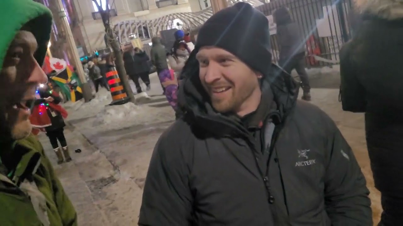 Saturday night walk through freedom convoy 2022 Ottawa Canada - 25 celcius