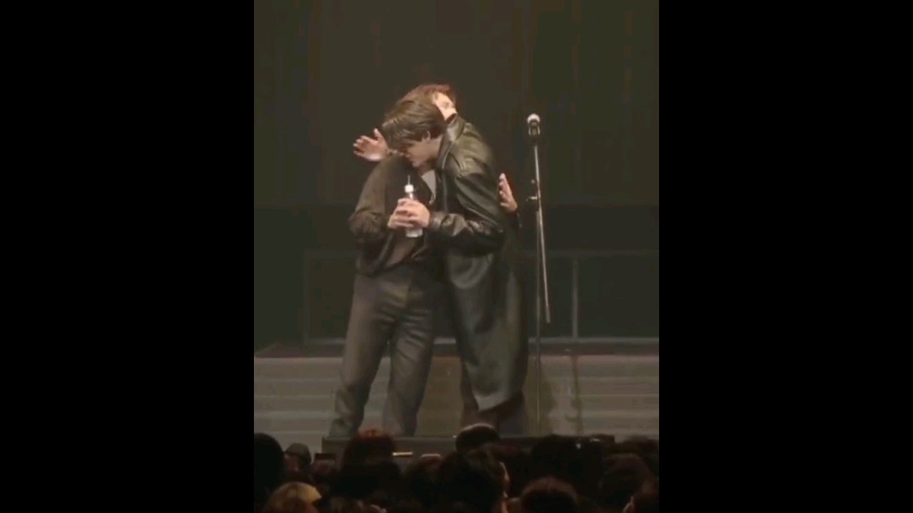 Who says they don't have a chemistry ? 