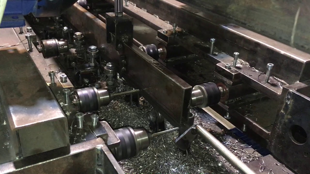 Multi drilling machine : Многошпиндельный сверлильный станок