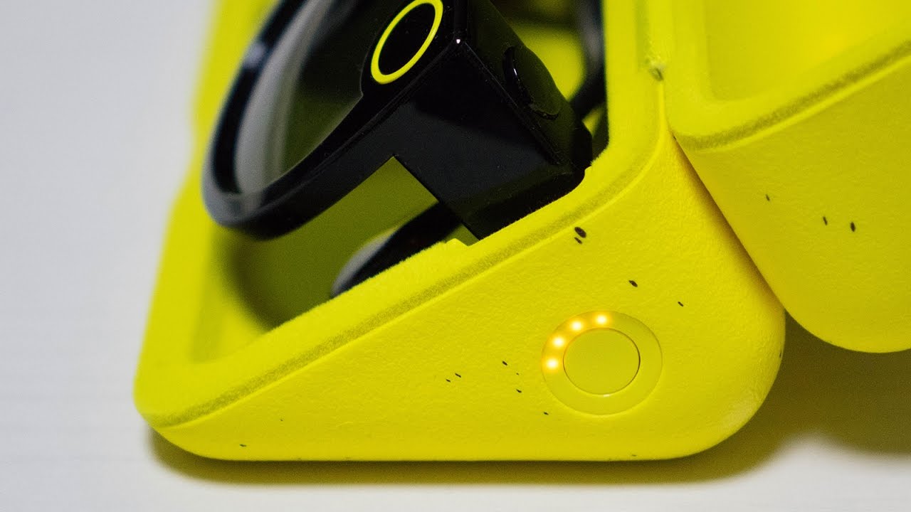 Snapchat Spectacles Battery Charging